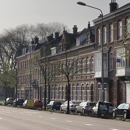Chez Helene Tweepersoonskamer Maastricht Exteriör bild