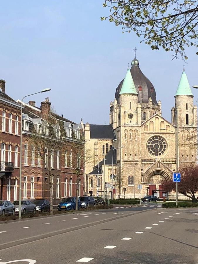 Chez Helene Tweepersoonskamer Maastricht Exteriör bild